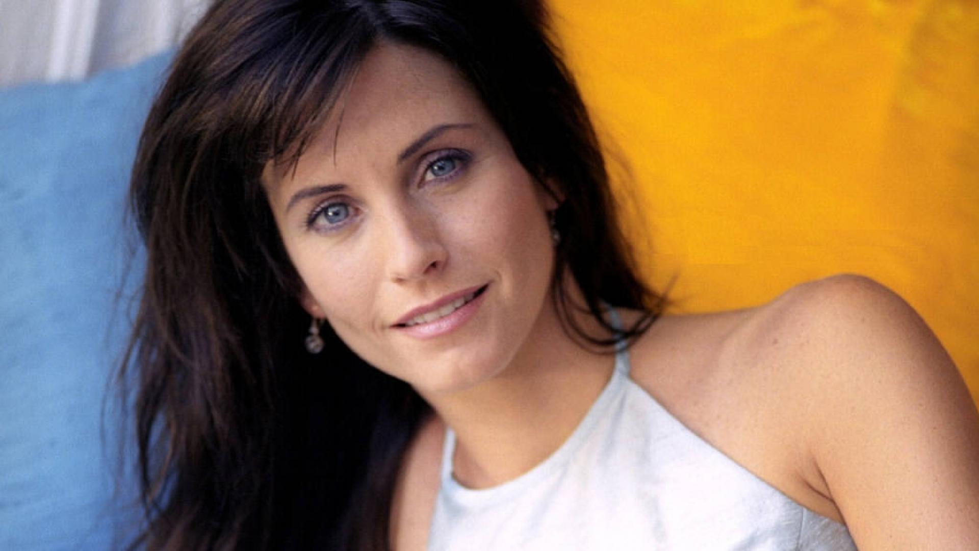 Courtney Cox Wallpaper X 9408 Hot Sex Picture