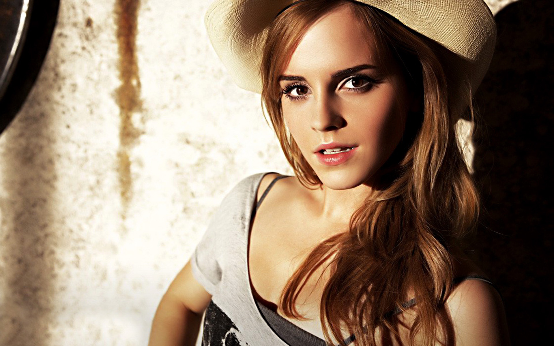 Emma Watson Wallpaper X