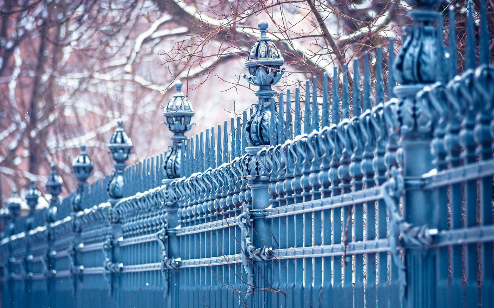 Fence Metal Winter City Wallpaper 1680x1050