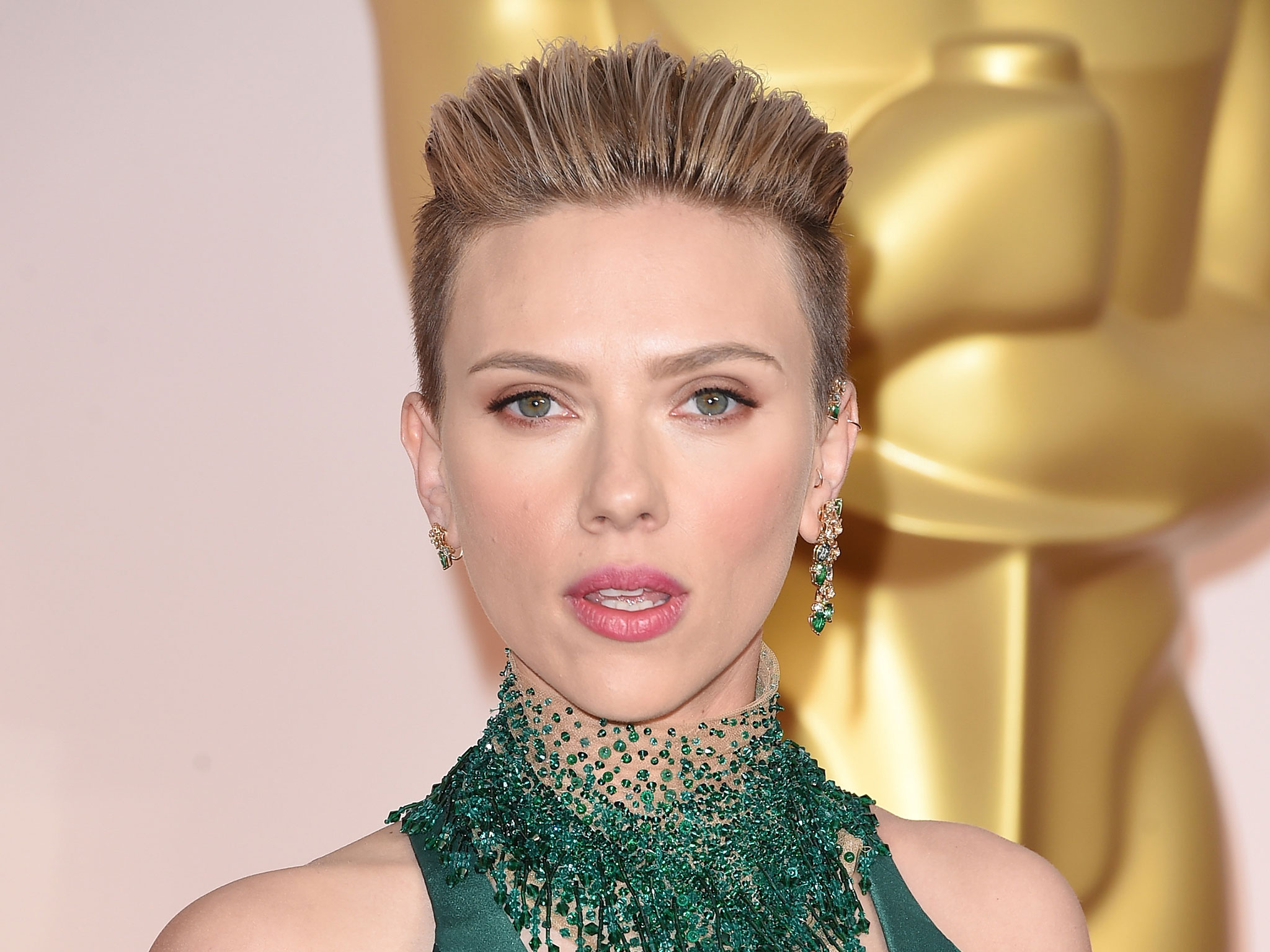 Scarlett Johansson wallpaper | 2048x1536 | #37678