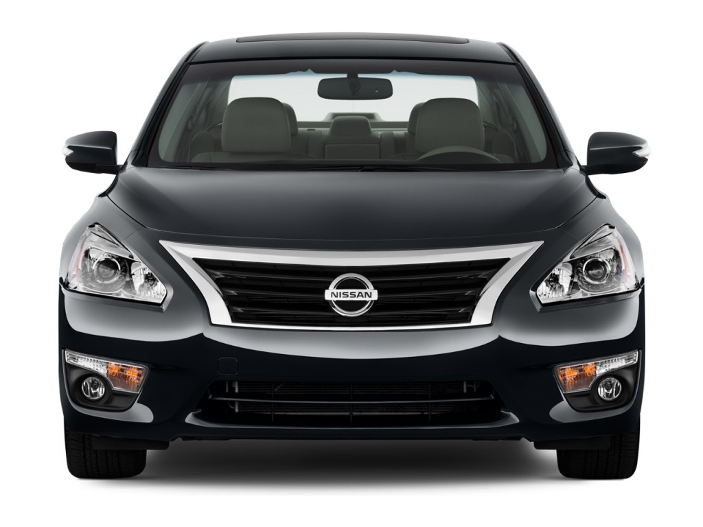 2013 Nissan Altima Front