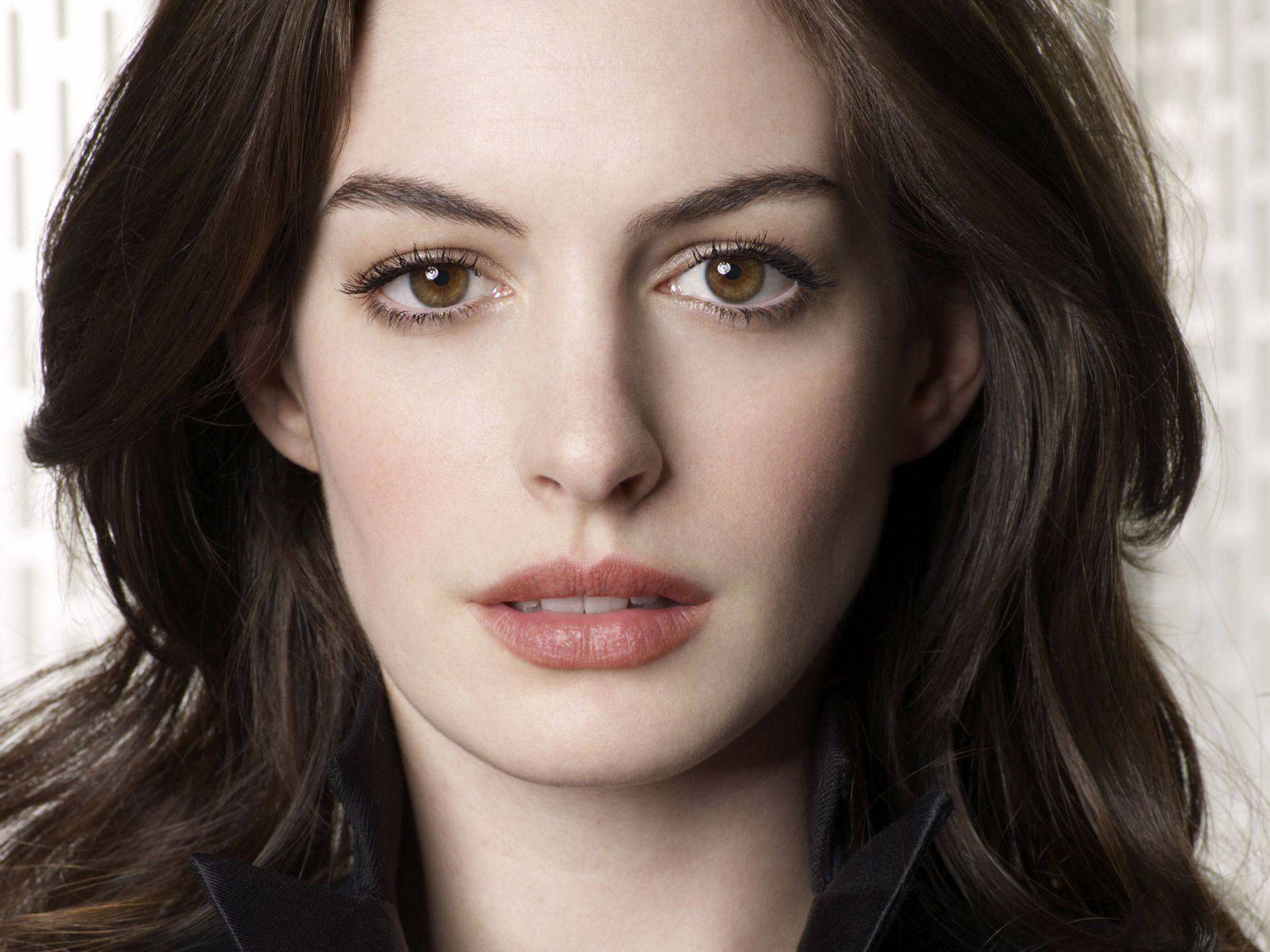 Large Anne Hathaway HD Wallpapers ...