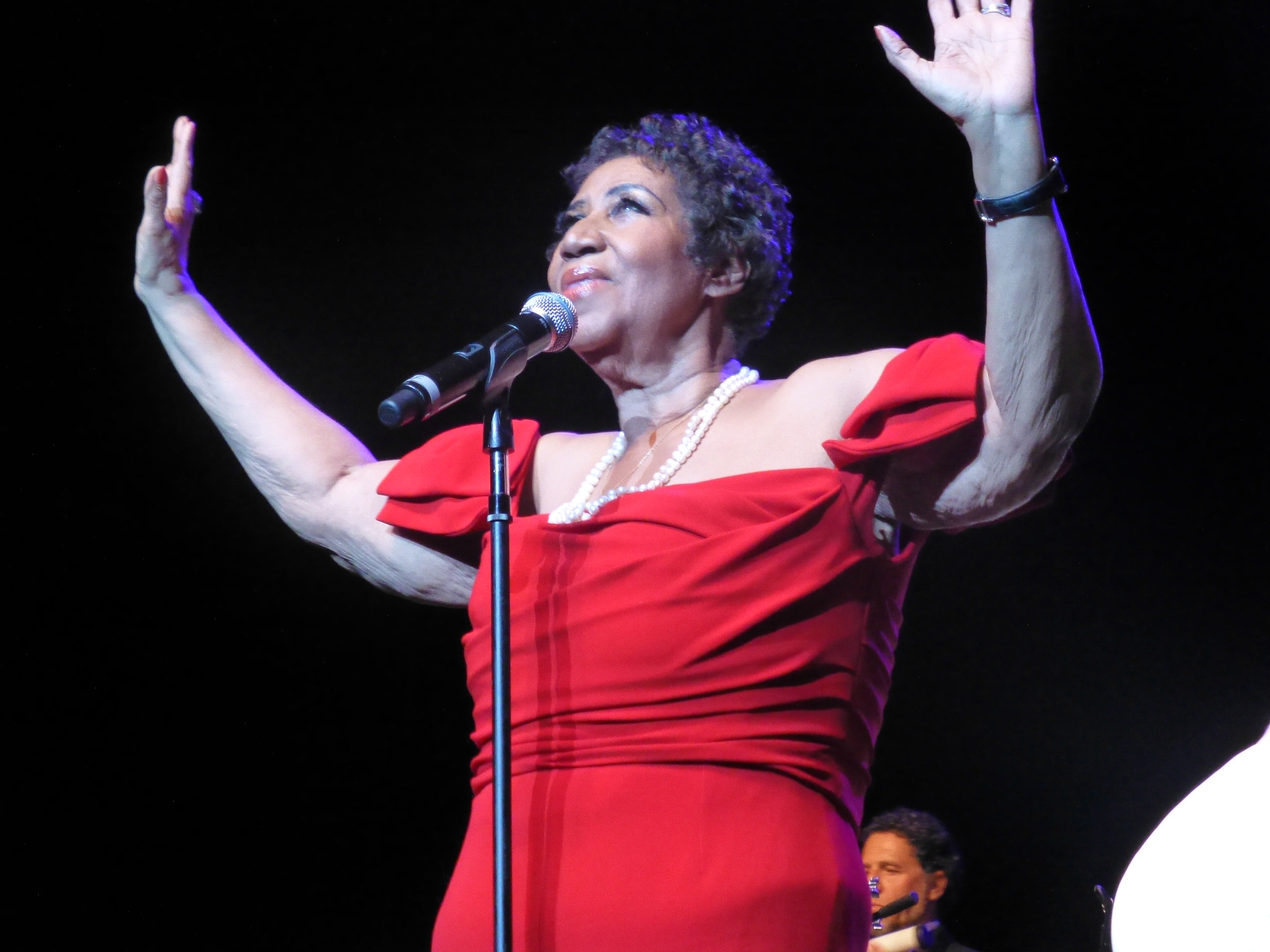 It's not Aretha Franklin's birthday until Wednesday, but she's been celebrating in style. Last night at the Ritz Carlton the Queen of Soul had the hottest ...