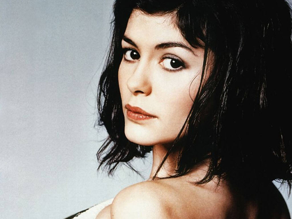Name: Audrey Justine Tautou Country: France Date of Birth: August 9, 1976. Occupation : Actress , model