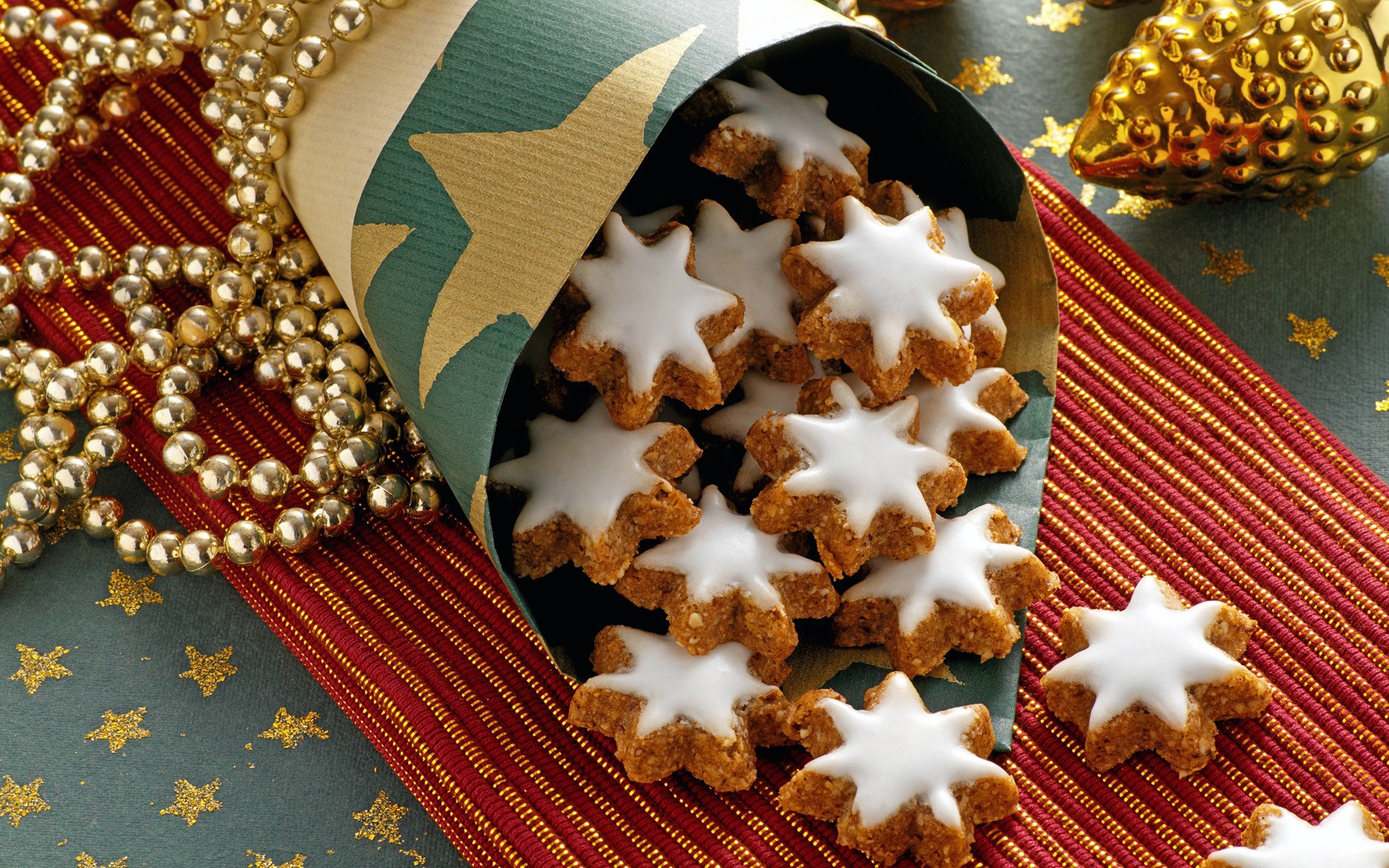Holiday Cookies Wallpaper
