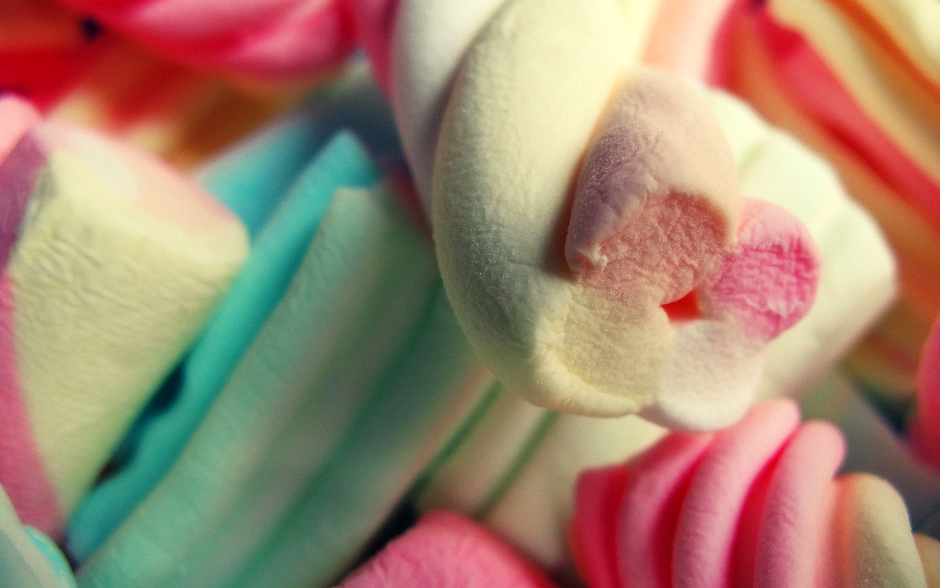 Awesome Marshmallow Wallpaper