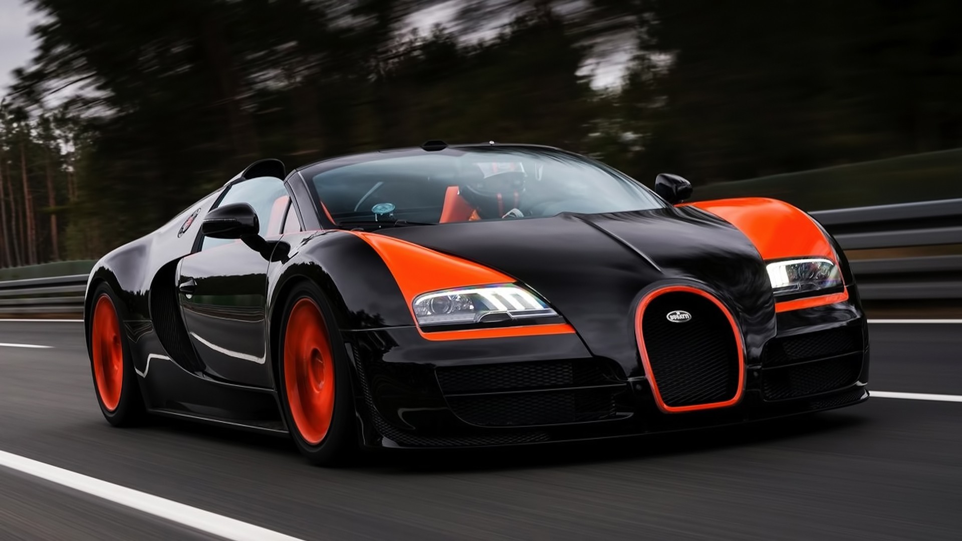 Bugatti Veyron- Photo#03