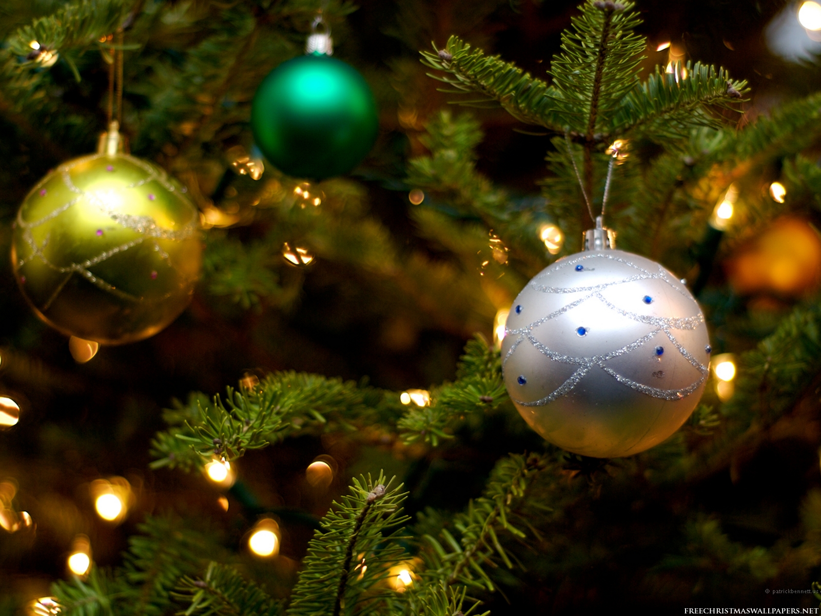 Download Christmas Tree Ornaments