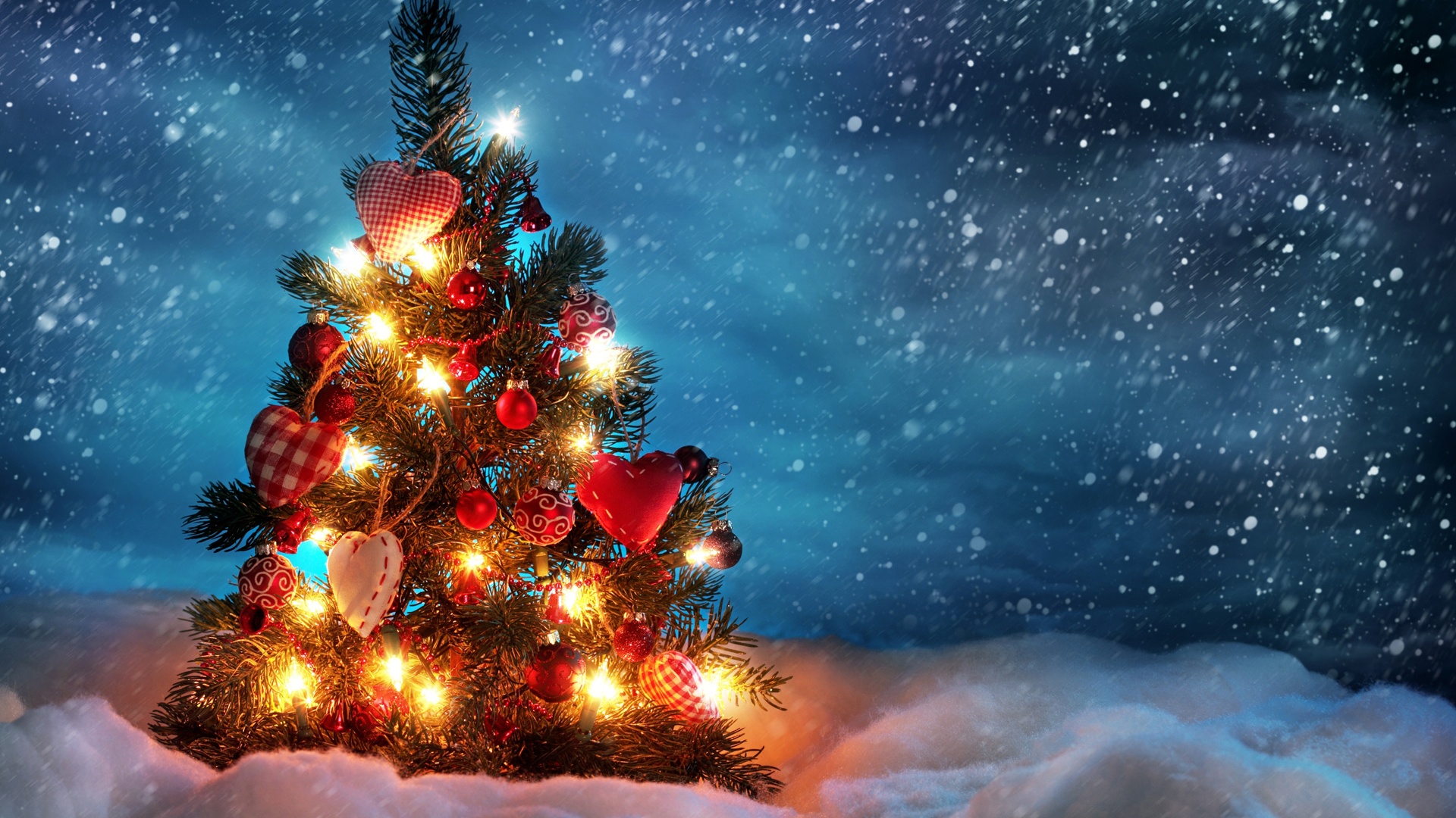 Description: Download Beautiful Christmas Tree HD & Widescreen Christmas Wallpaper from ...