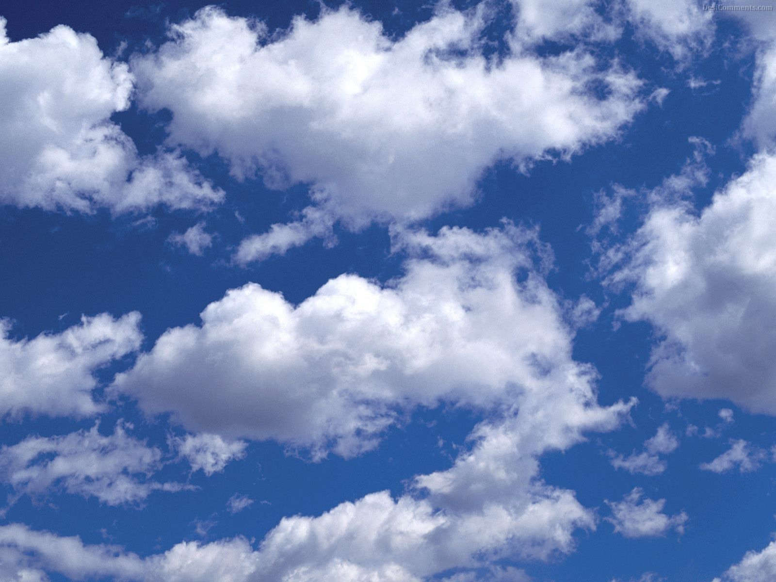 Free Cloud Background