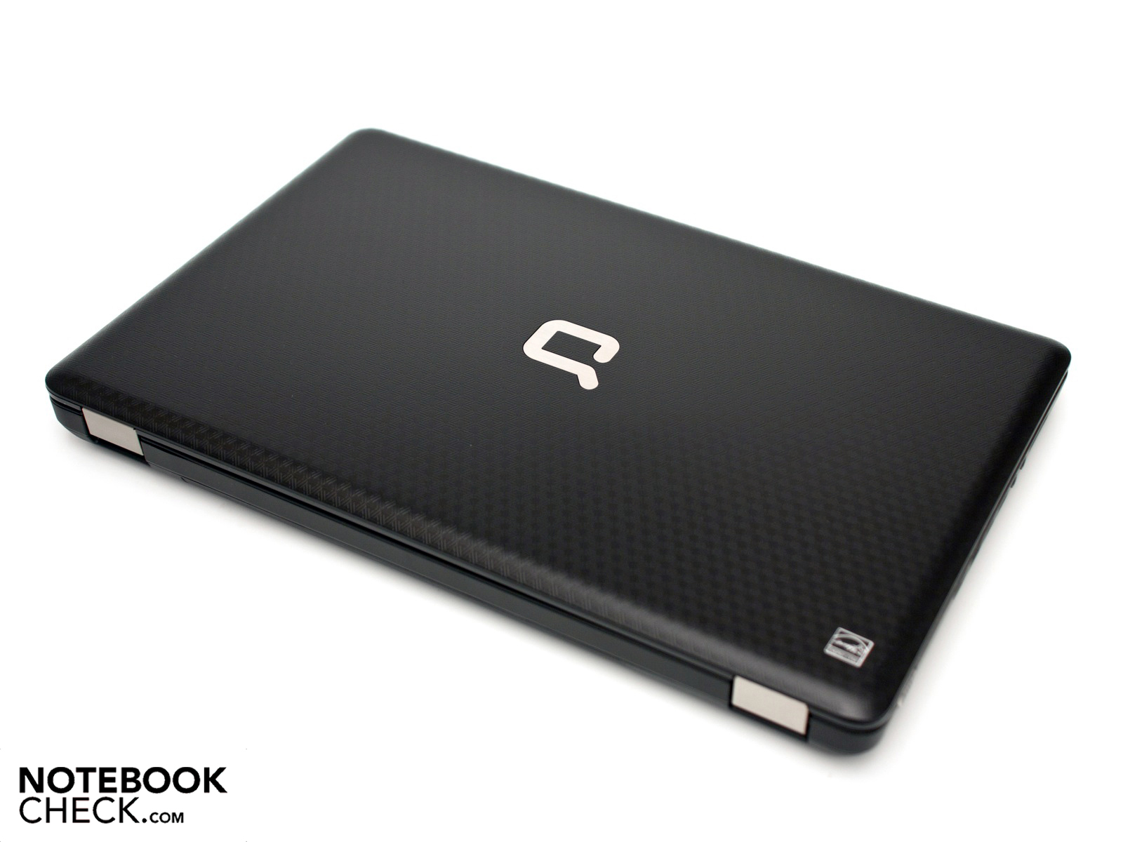 HP's Compaq Presario CQ62-A04sg is a simple office notebook without reserves for complex applications. The AMD Athlon II P320 (2x1.10 GHz) and the ATI ...