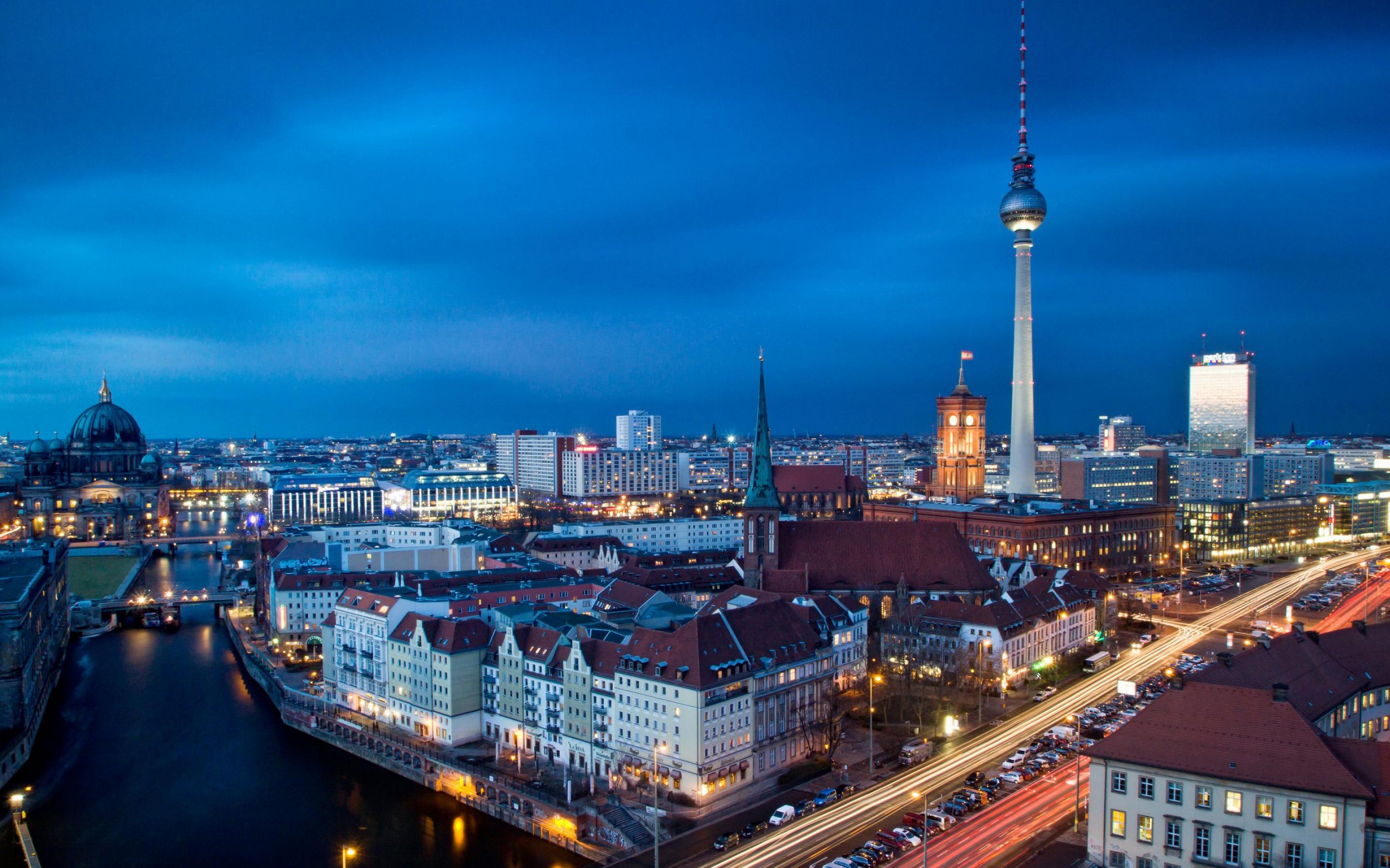 Awesome Berlin Wallpaper 7869