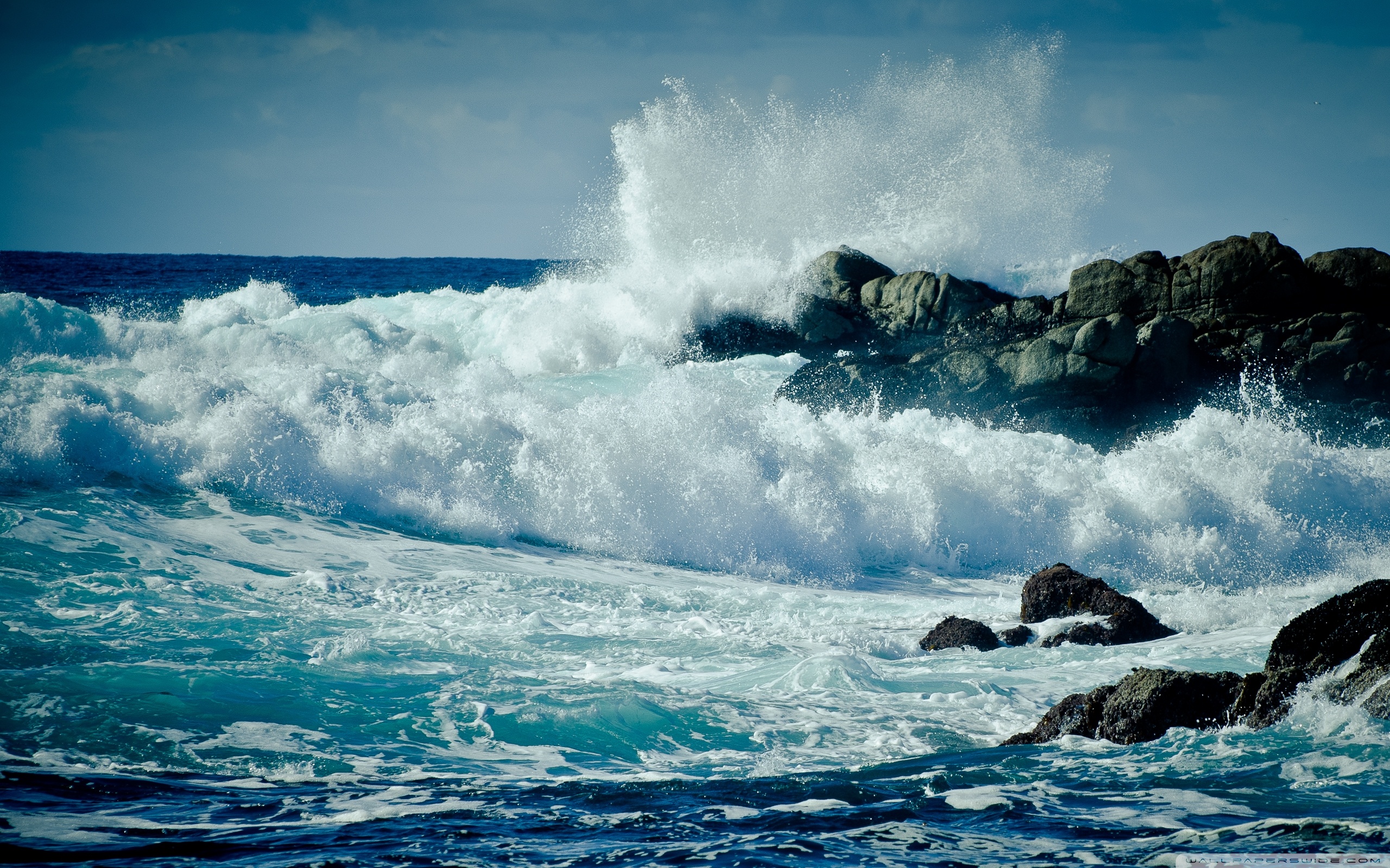 Crashing Waves