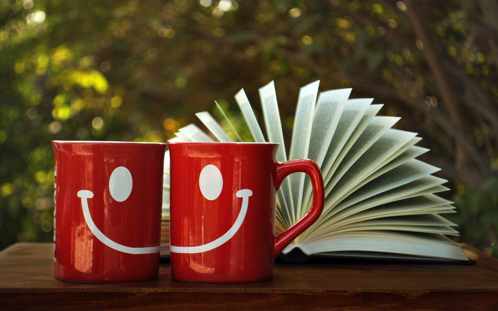 Cups Drawing Smile Book Mood