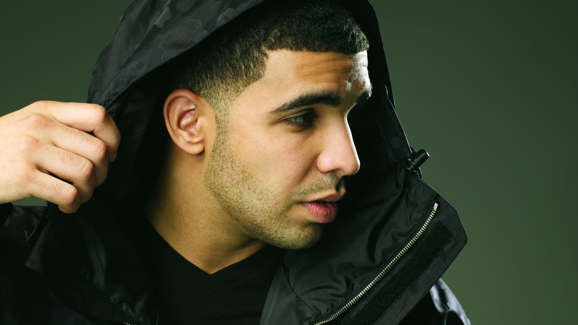 Famed hip-hop artist Drake was born to a mixed-race couple in Canada in 1986, and raised Jewish. He came to fame playing wheelchair-bound Jimmy Brooks in ...