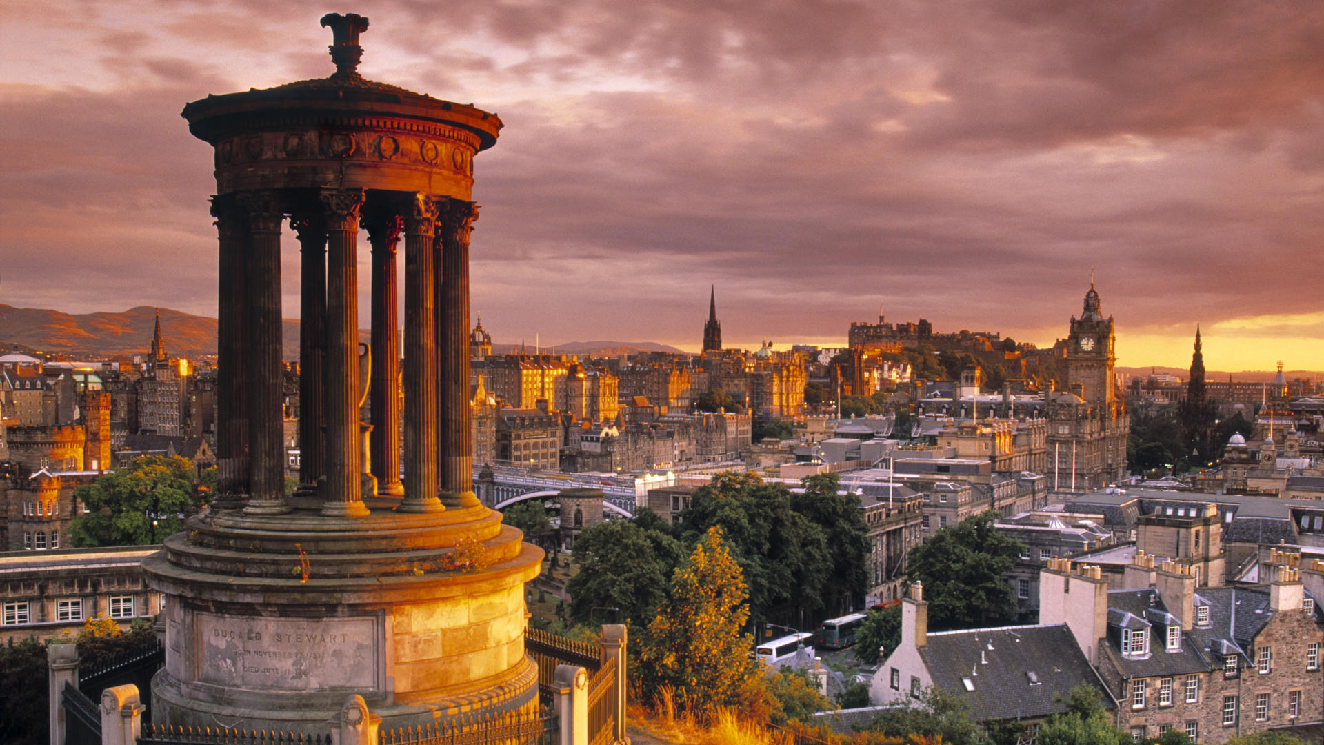 Ideal Magazine 12 Hours in Edinburgh: The Ideal Day Planner - Ideal Magazine