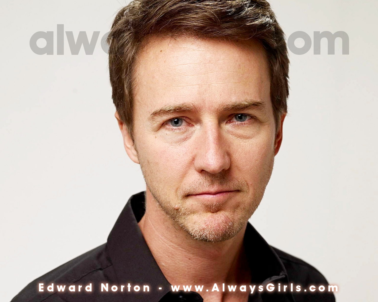 Edward Norton Wallpaper - Right click your mouse and choose "Set As Background" to