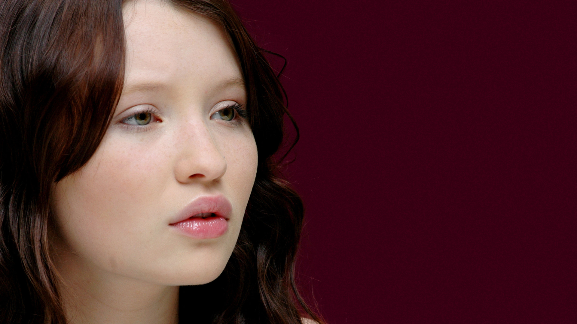 Emily Browning 40037