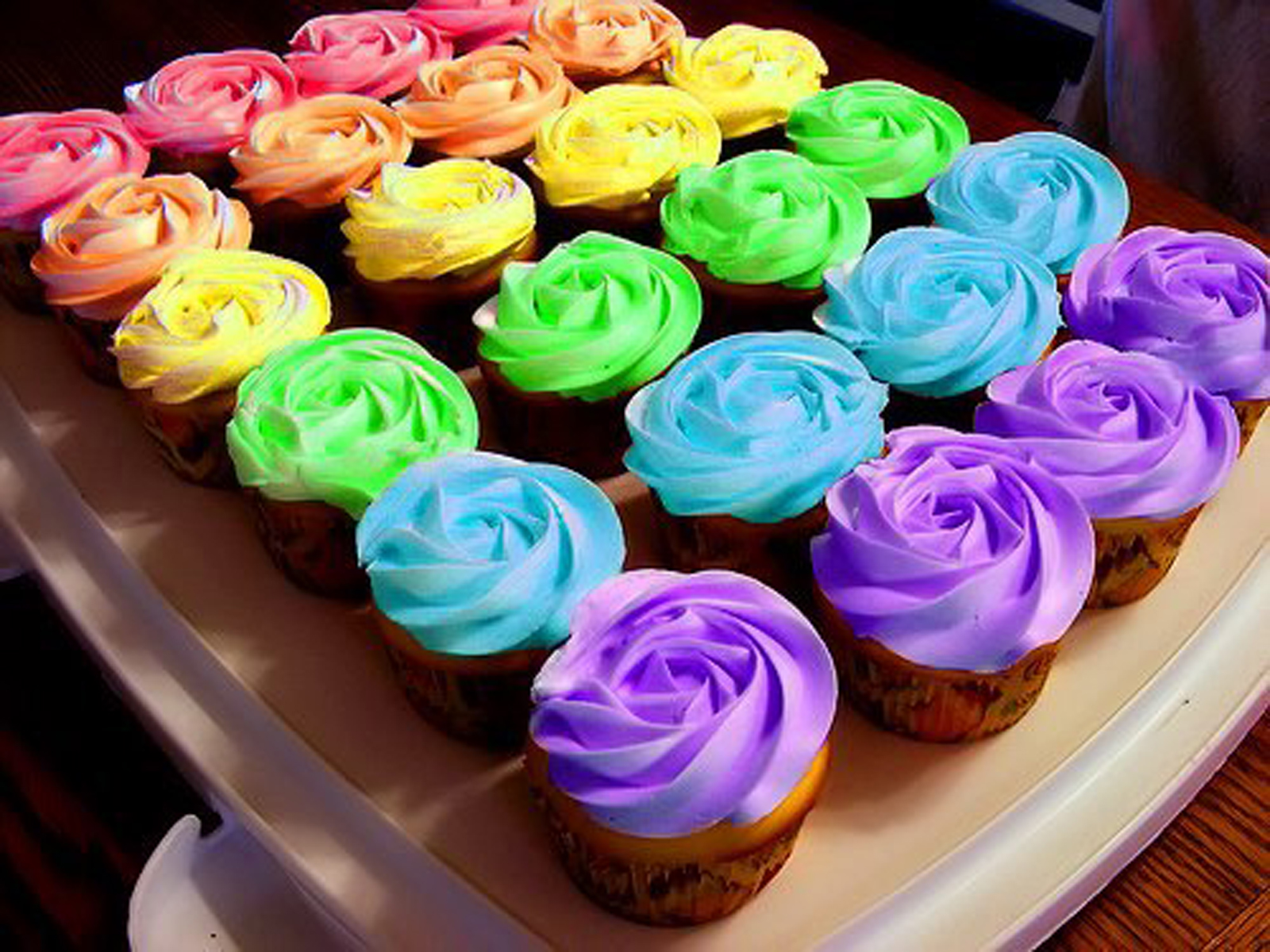 food rainbow muffins
