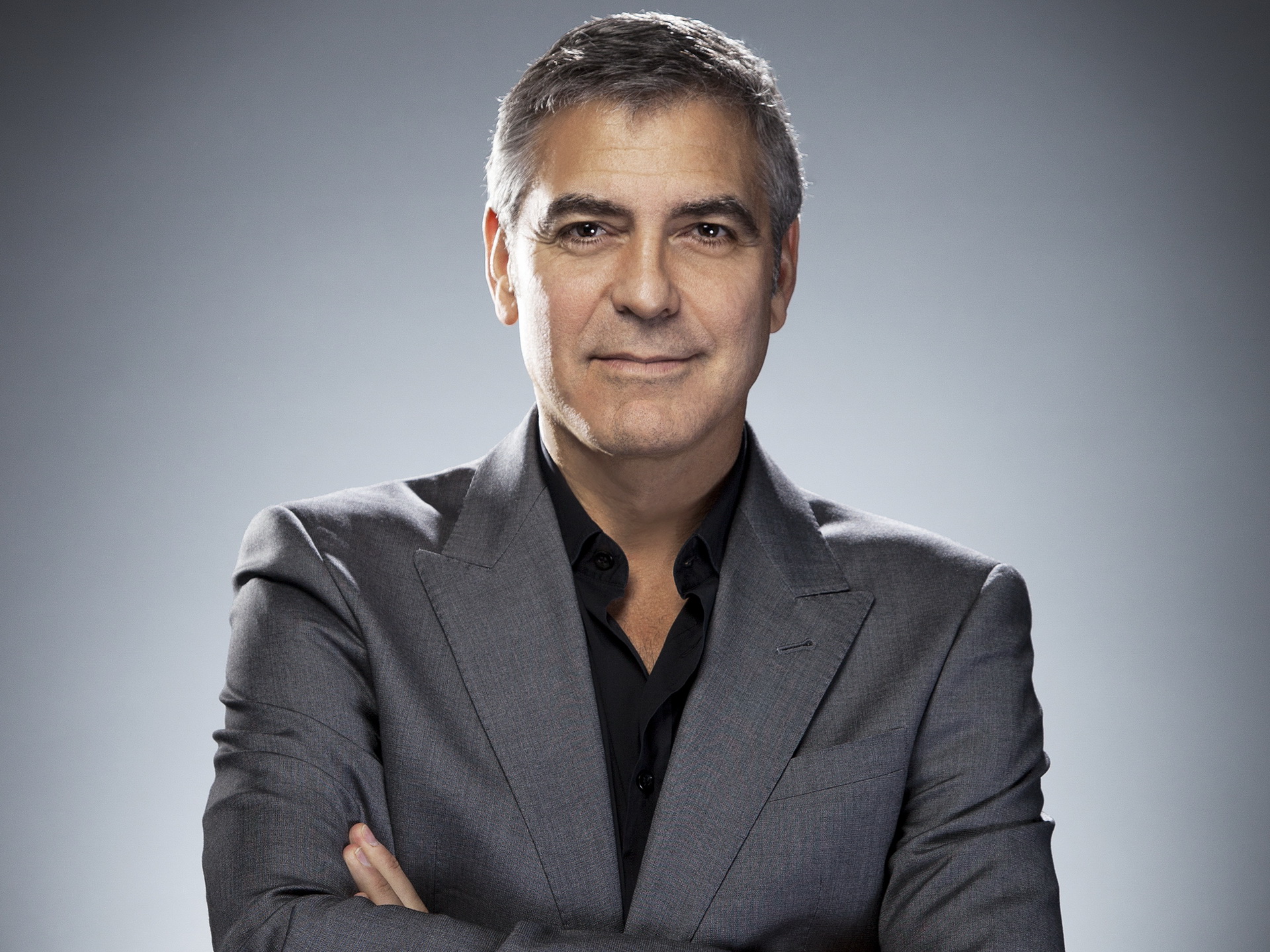... George Clooney ...