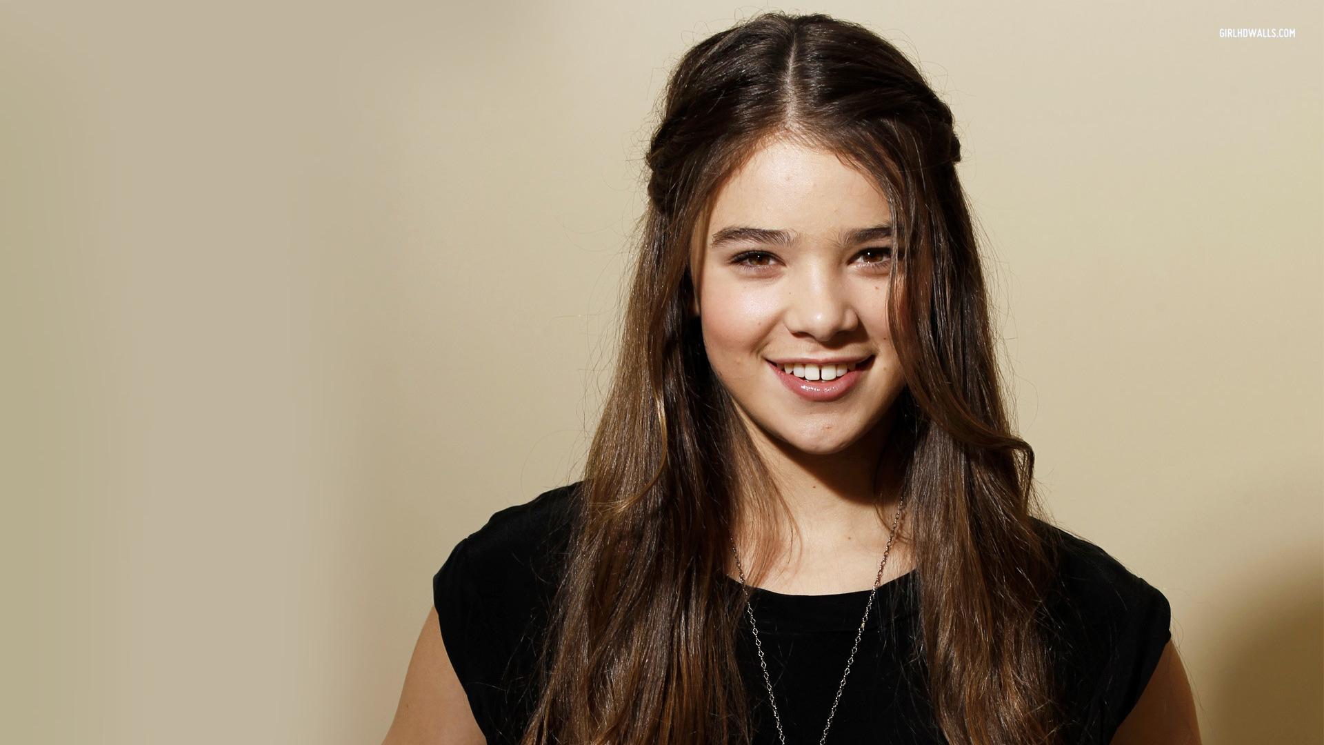 Hailee Steinfeld Pictures