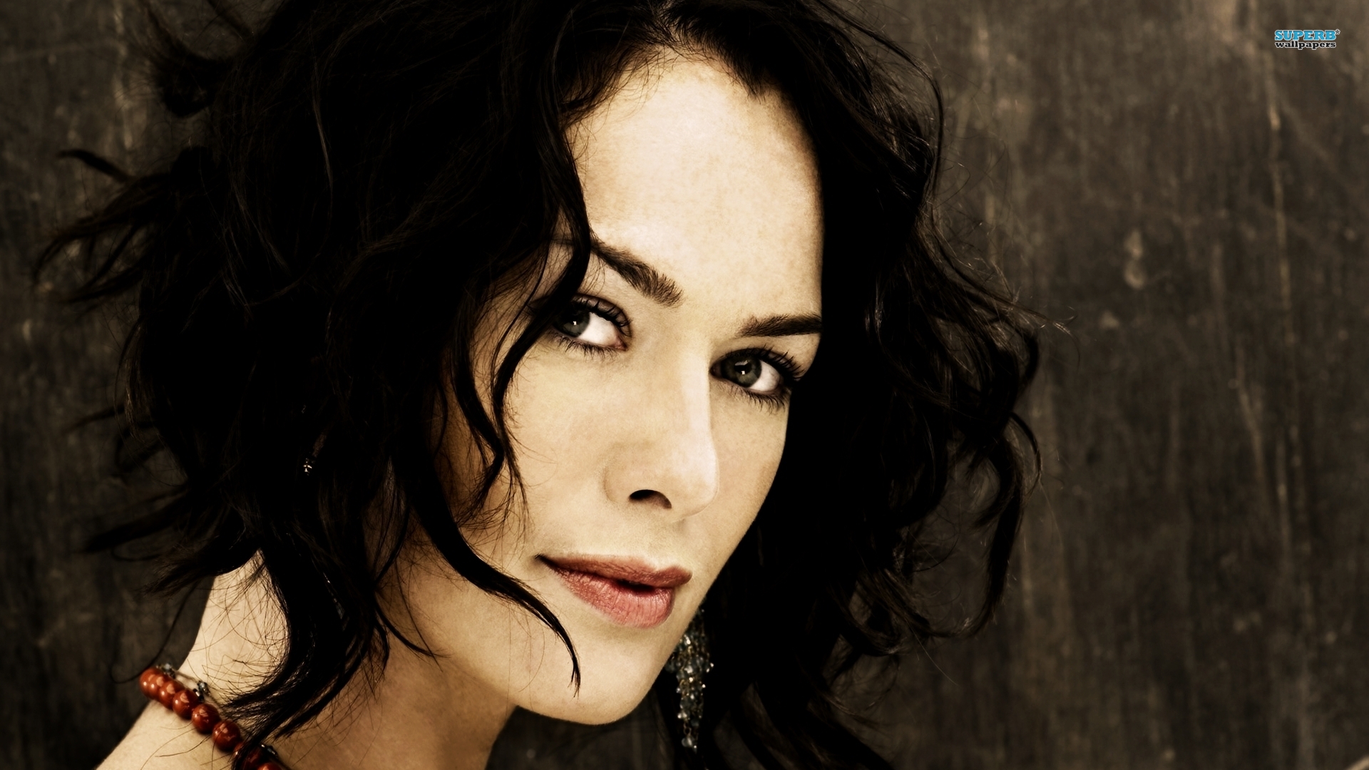 Lena Headey HD Wallpapers Are High Definition And Available In Wide Range Of Sizes And Resolutions. Download Full HD Wallpapers Absolutely Free For Your Pc, ...