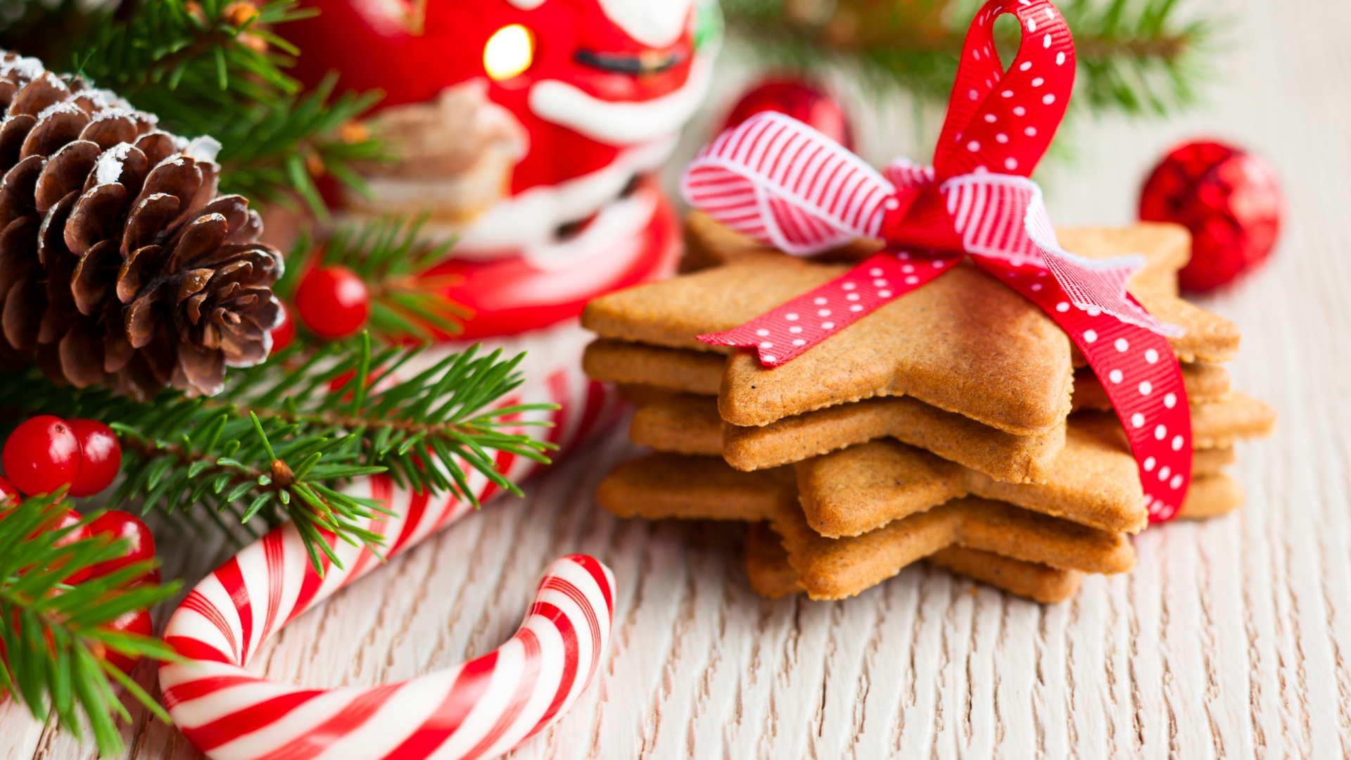 Holiday Pastries Wallpaper