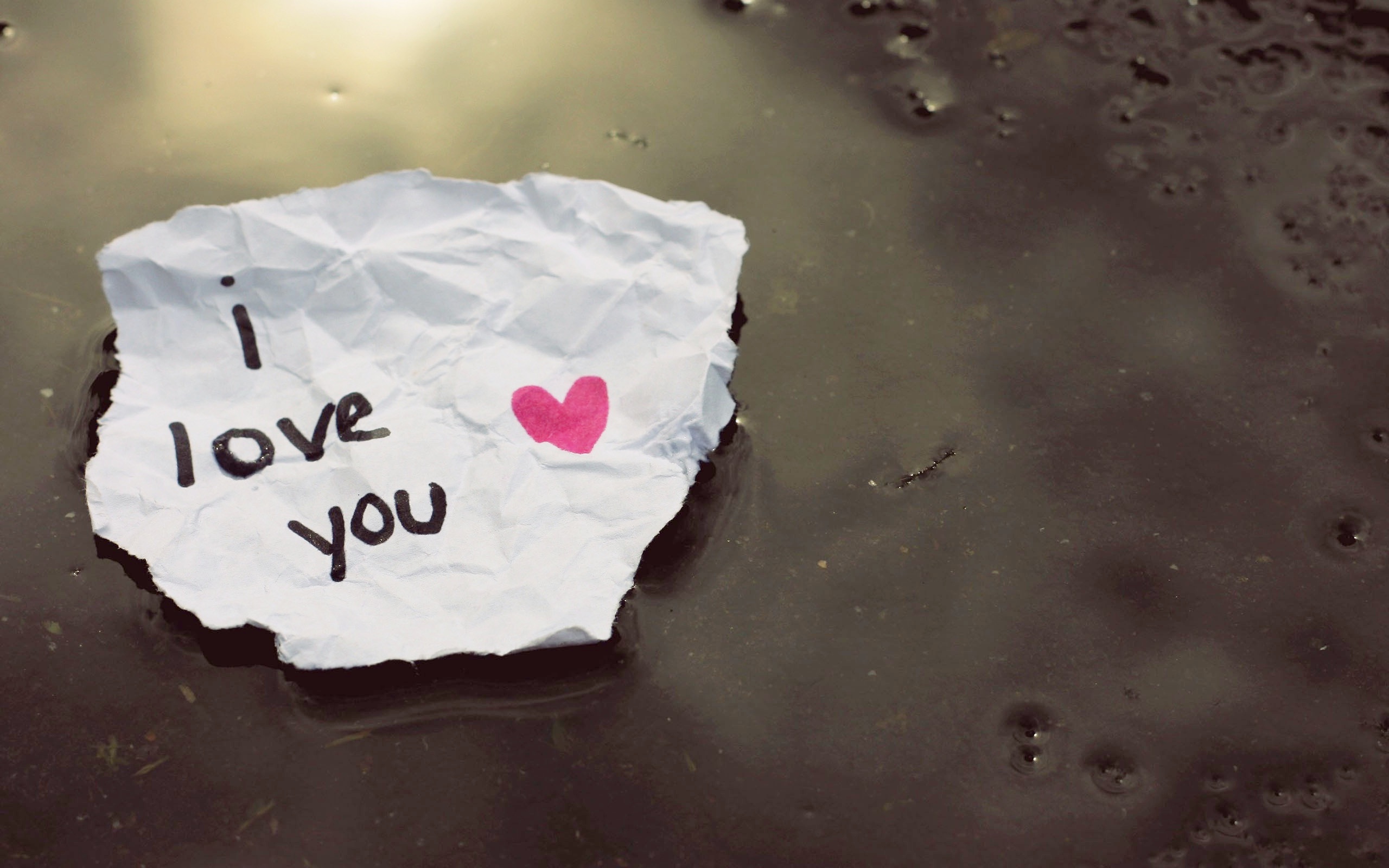I Love You Note on Piece of Paper (click to view)
