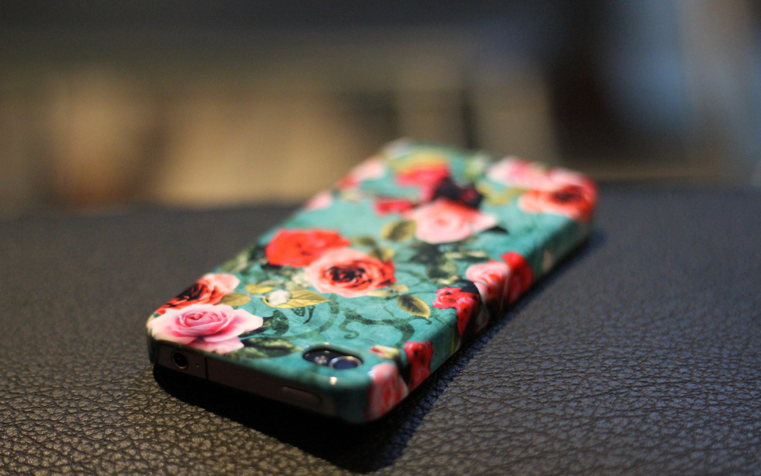 iPhone Cover Flowers Roses
