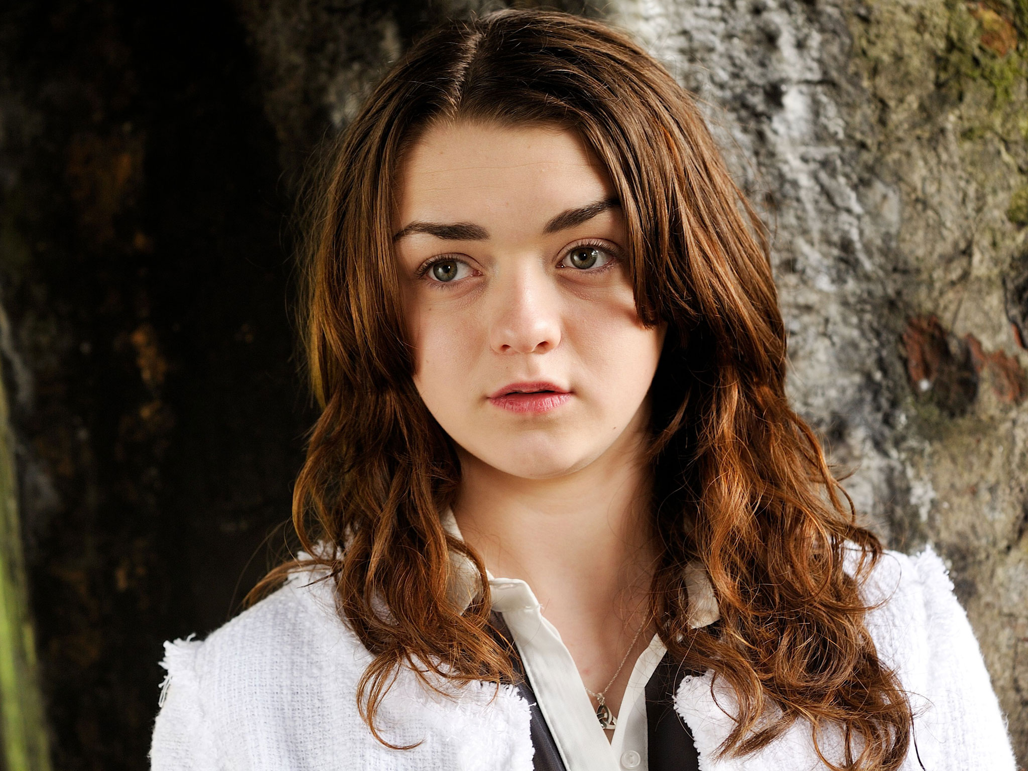 Game of Thrones actress Maisie Williams on suffering from, and getting sucked in, to cyberbullying: 'I was horrible too' - People - News - The Independent