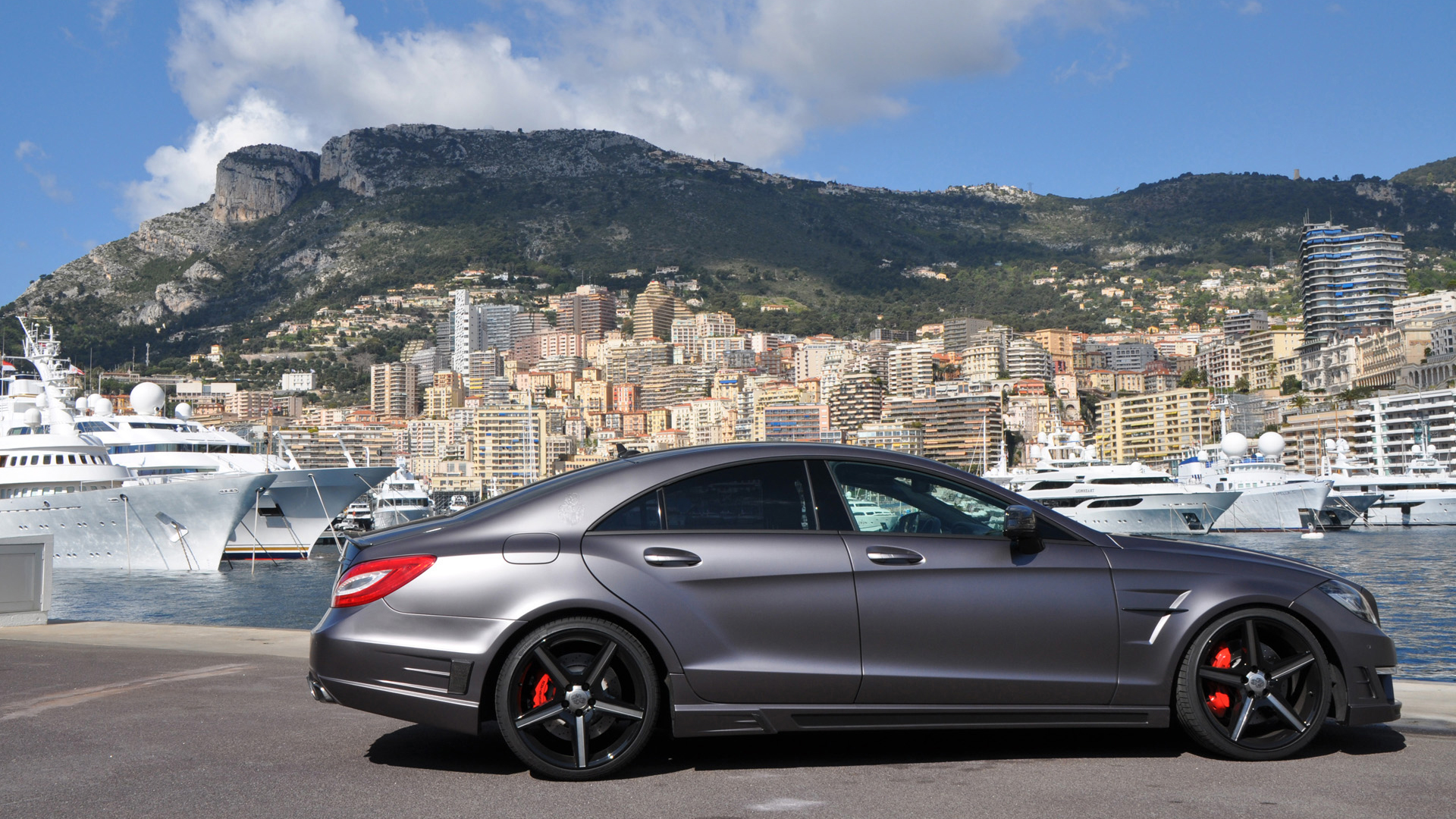Mercedes CLS63 Pictures