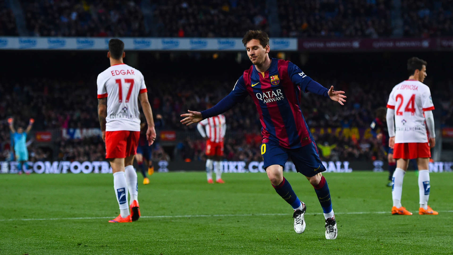 Messi curler opens the scoring for Barca