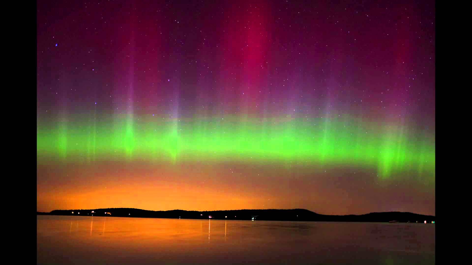 Northern Lights (Aurora Borealis) in Malletts Bay, Vermont on 10/8/2013