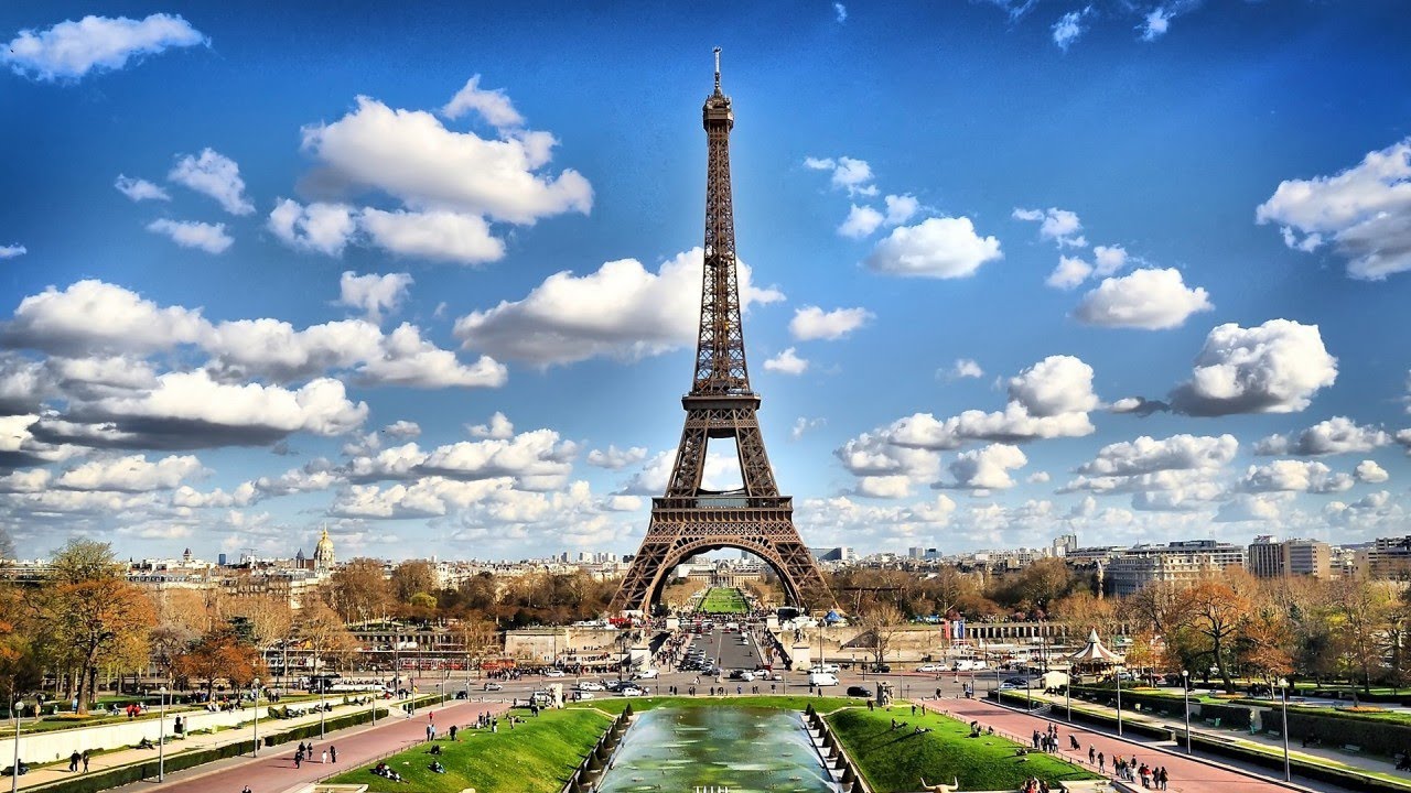 Paris, France Travel Guide - Must-See Attractions