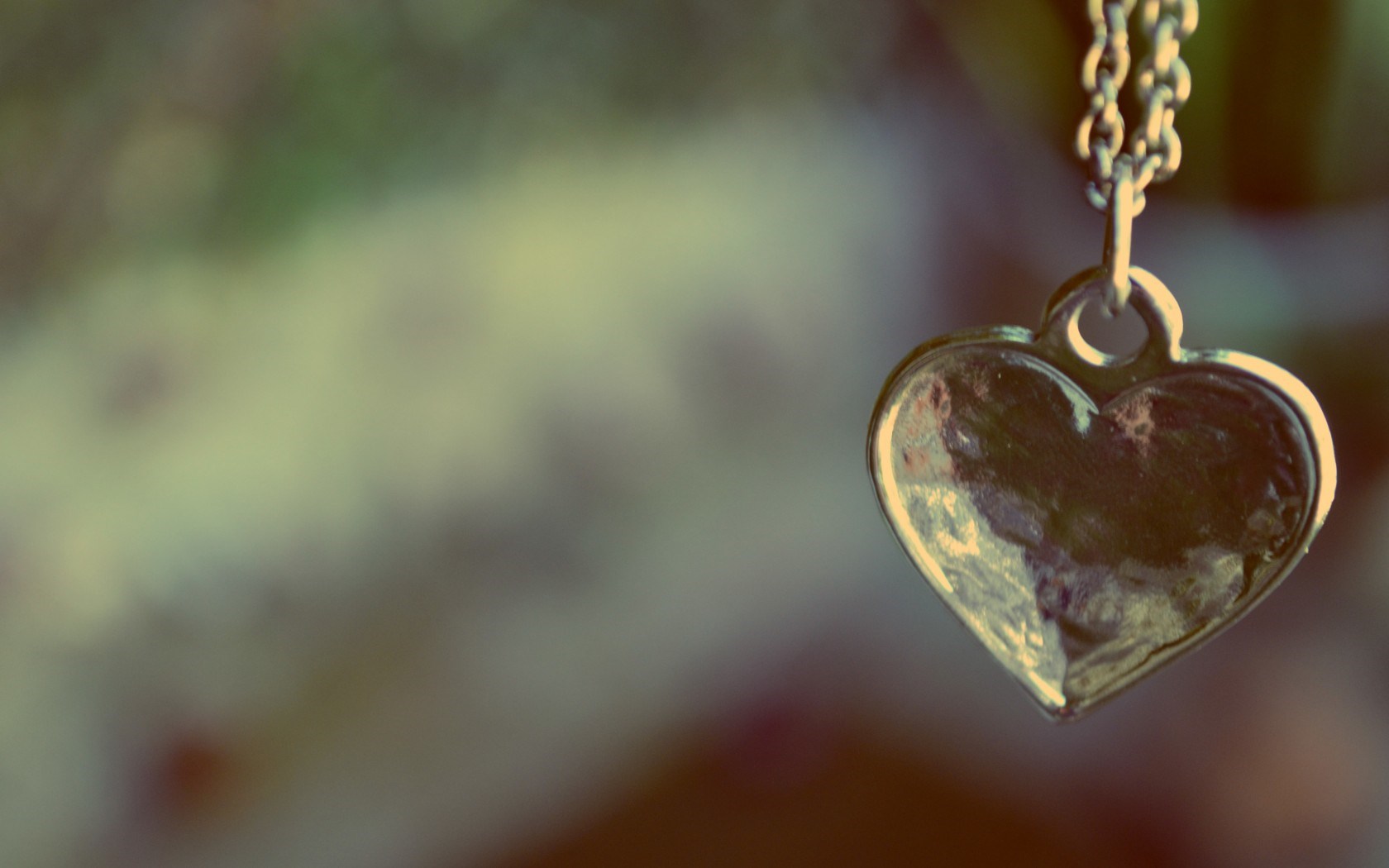 Love Heart Shape Metal Glass Pendant Jewelry Wallpaper 1680×1050 ...
