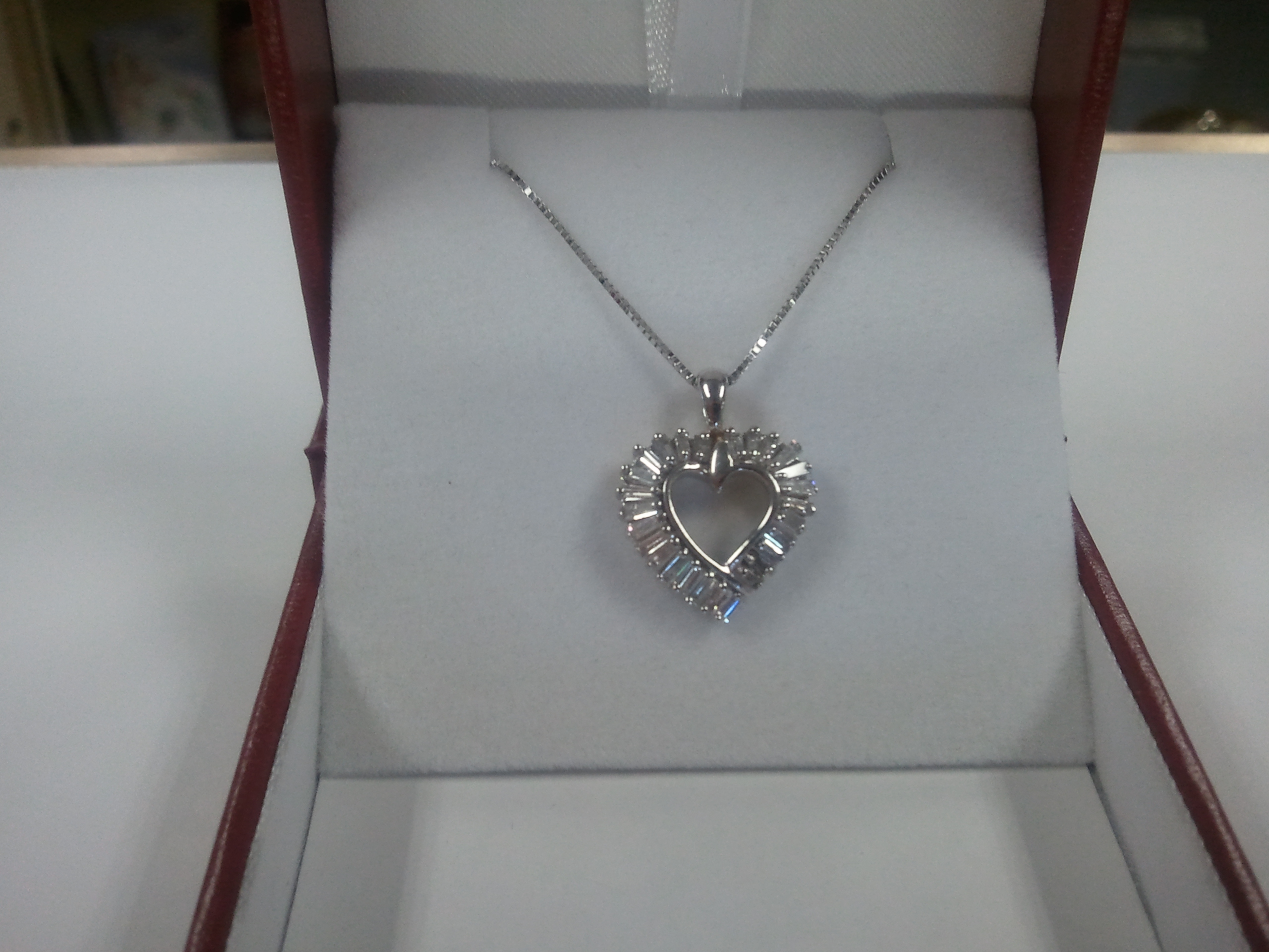 1 Ct. Heart Diamond Pendant