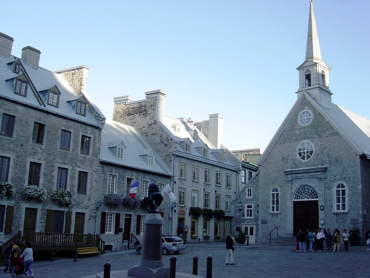 Notre-Dame-des-Victoires Church, Basse-Ville (Lower Town). Quebec City's ...