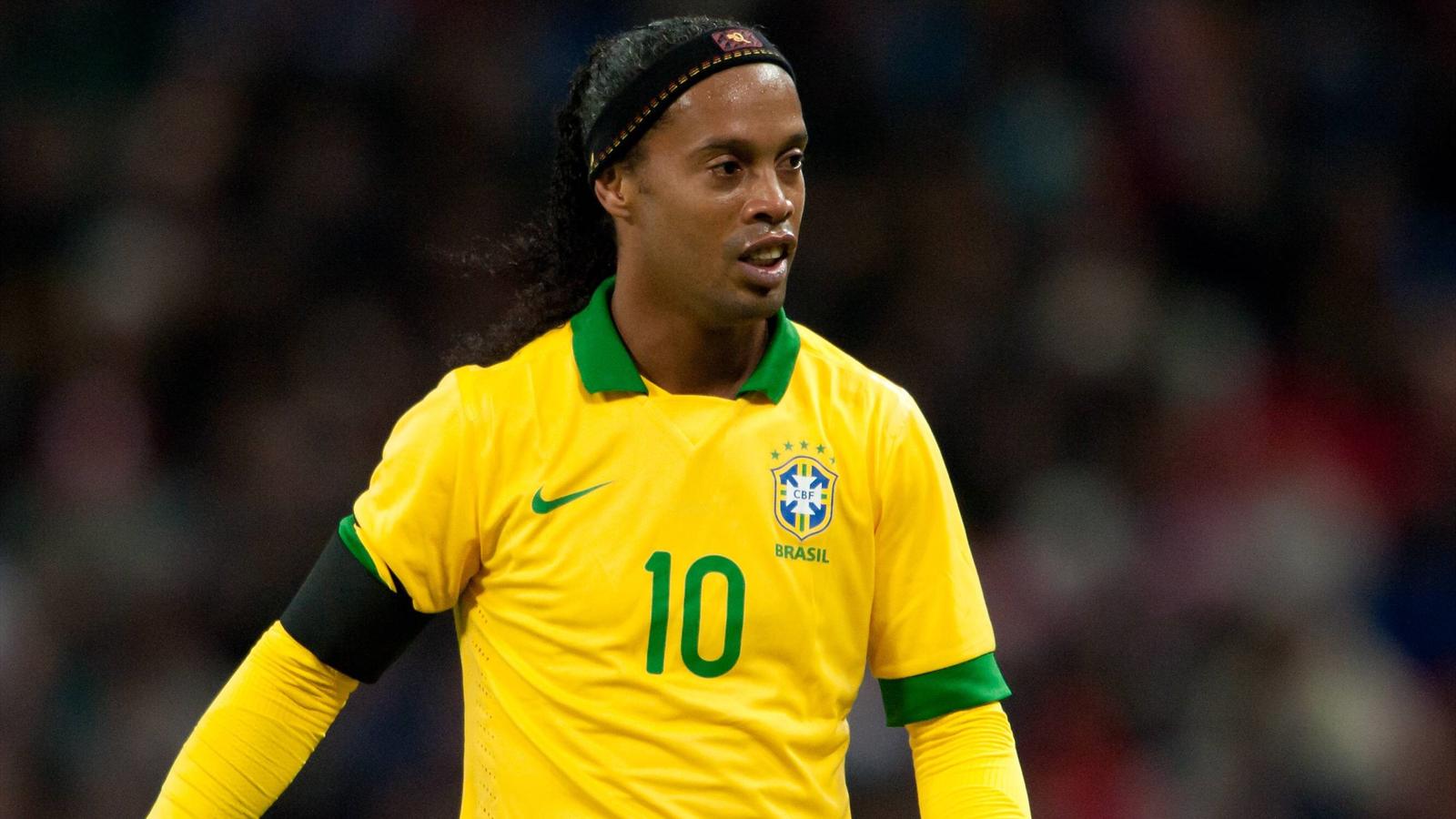 Ronaldinho-4