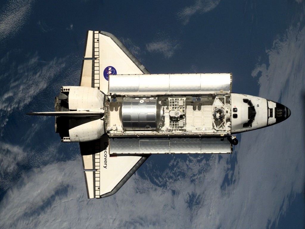 Space shuttle discovery