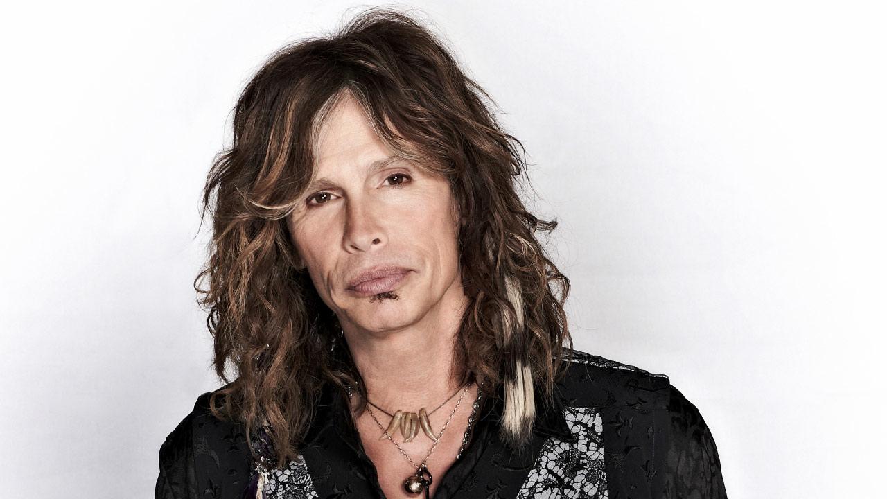 OTRC: Steven Tyler behind anti-paparazzi bill in Hawaii