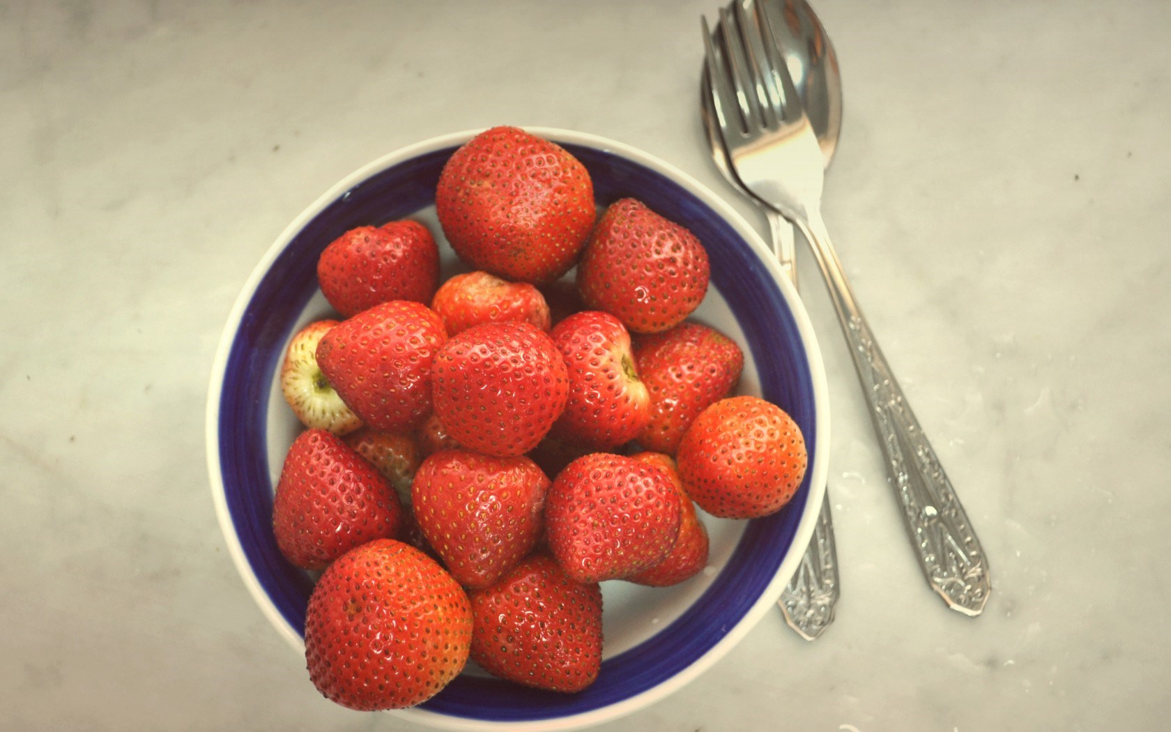 Strawberries Berries Spoon Fork Bowl