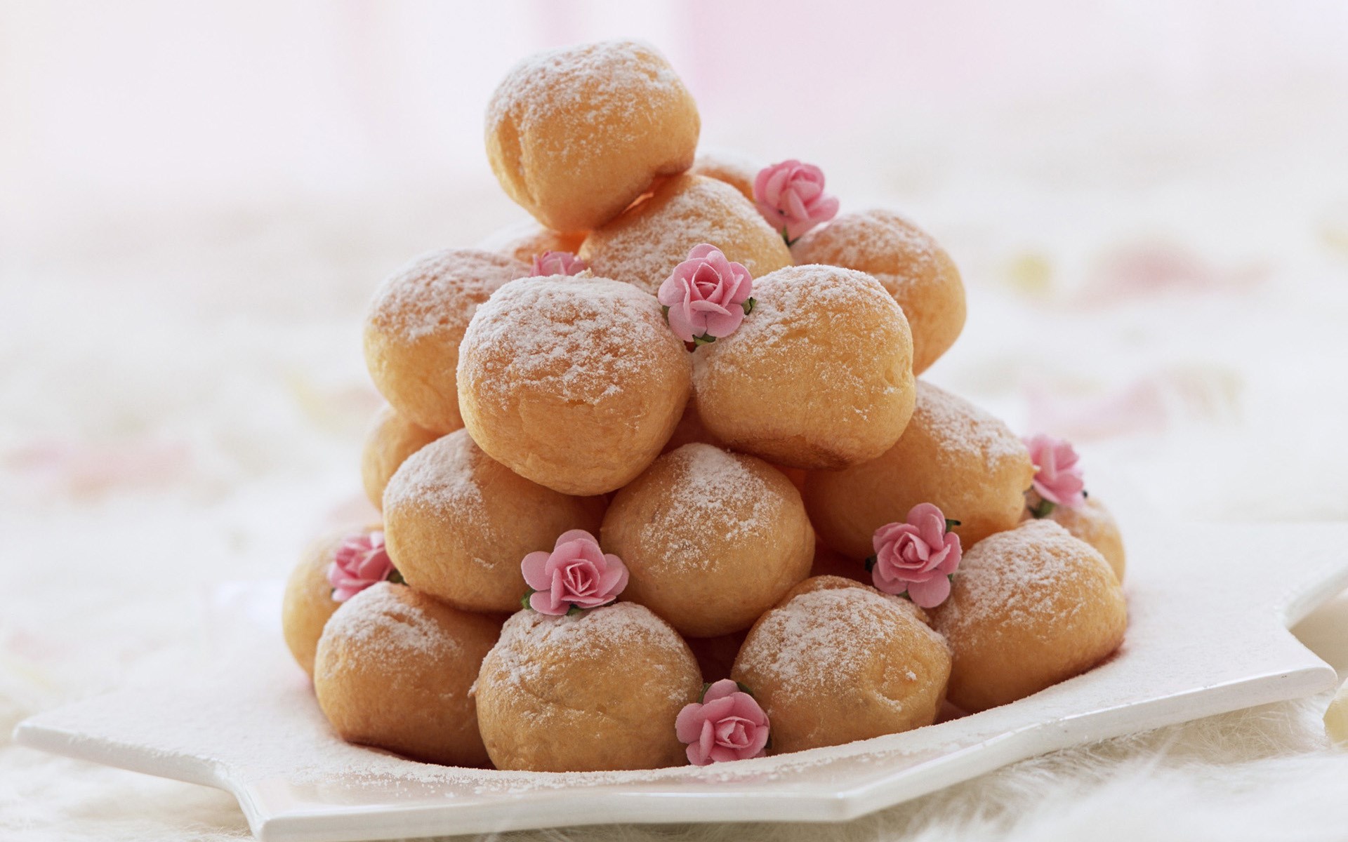 Sweet Donuts Icing Sugar Roses Dessert