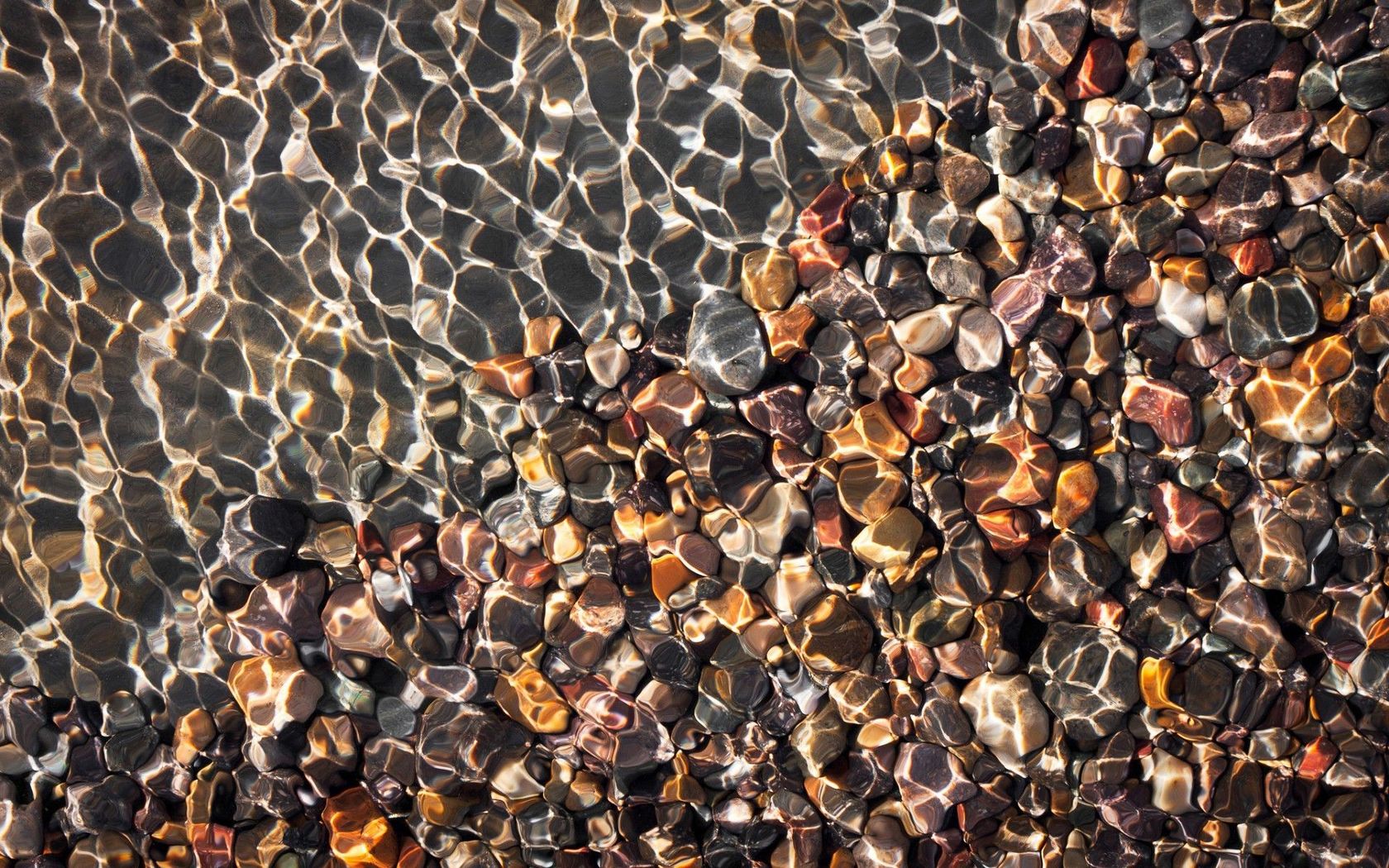 Underwater Pebbles Wallpaper