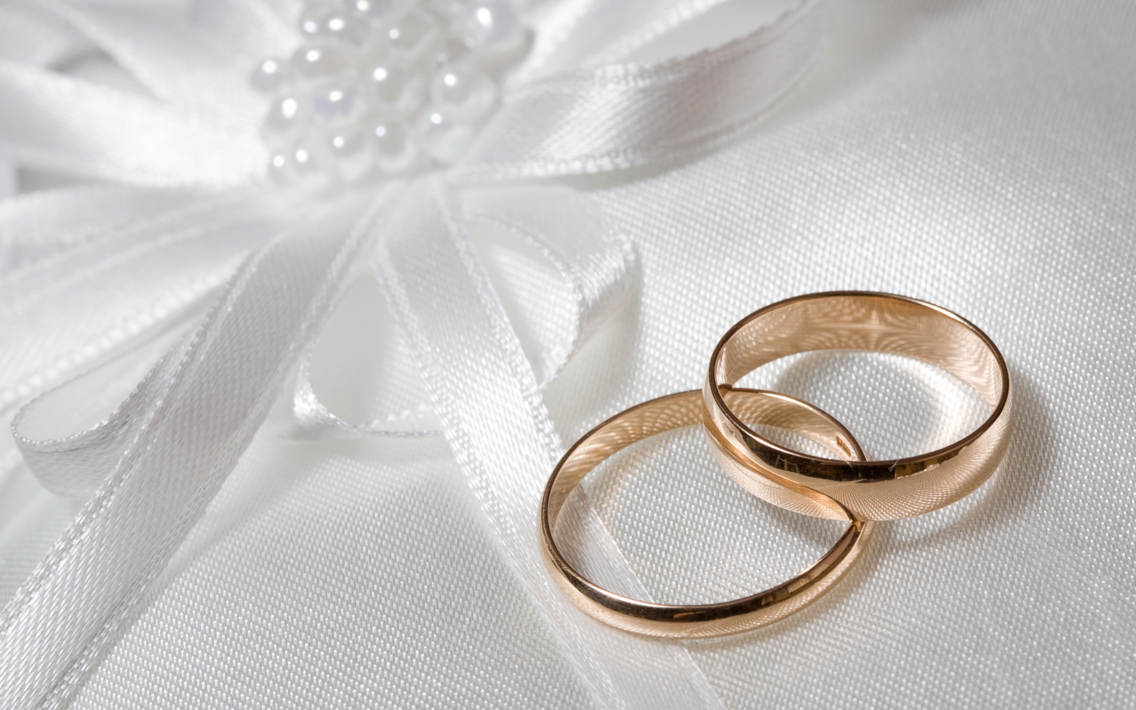 Preview wallpaper ring, dress, engagement, couple, wedding 3840x2400