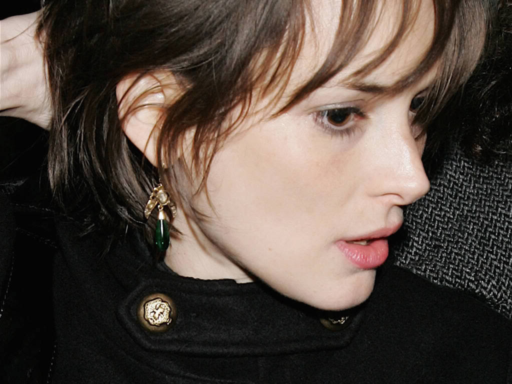Winona Ryder Pictures