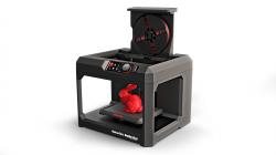 The MakerBot Replicator Desktop 3D Printer 5 is said to be the “easiest and most versatile way to get from 3D model to 3D print”: does it really provide ...