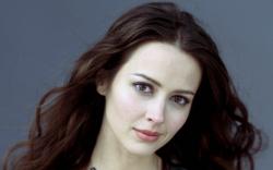 Good Looking Amy Acker