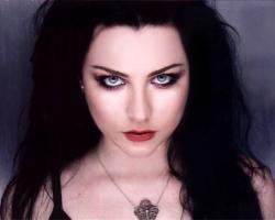 Amy Lee is the co-founder and lead vocalist of the rock band Evanescence.