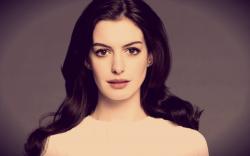 Preview wallpaper anne hathaway, brunette, actress, face 2560x1600