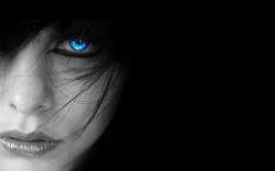 HD Wallpapers Free Beautiful Girl with Blue Eyes at Night wallpaper
